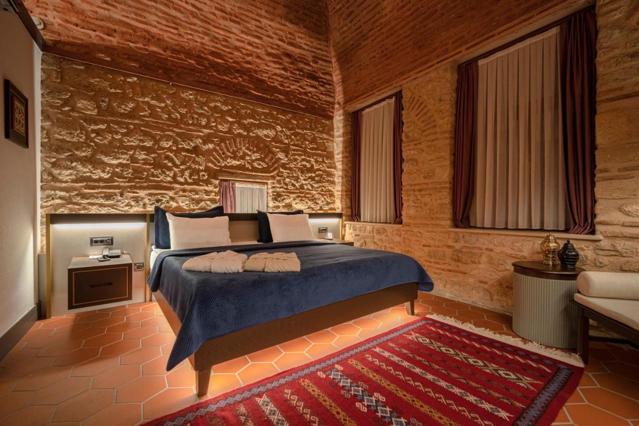 Han 1772 Hotel Istanbul Exterior photo A bedroom at the hotel