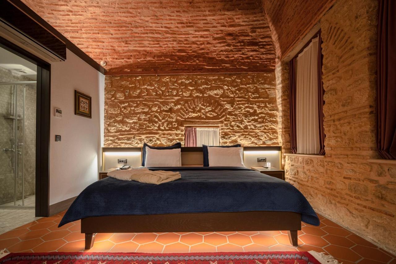 Han 1772 Hotel Istanbul Exterior photo A bedroom at the hotel